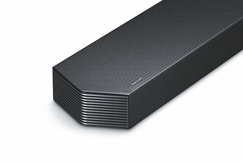 65 Zoll TV + Soundsystem